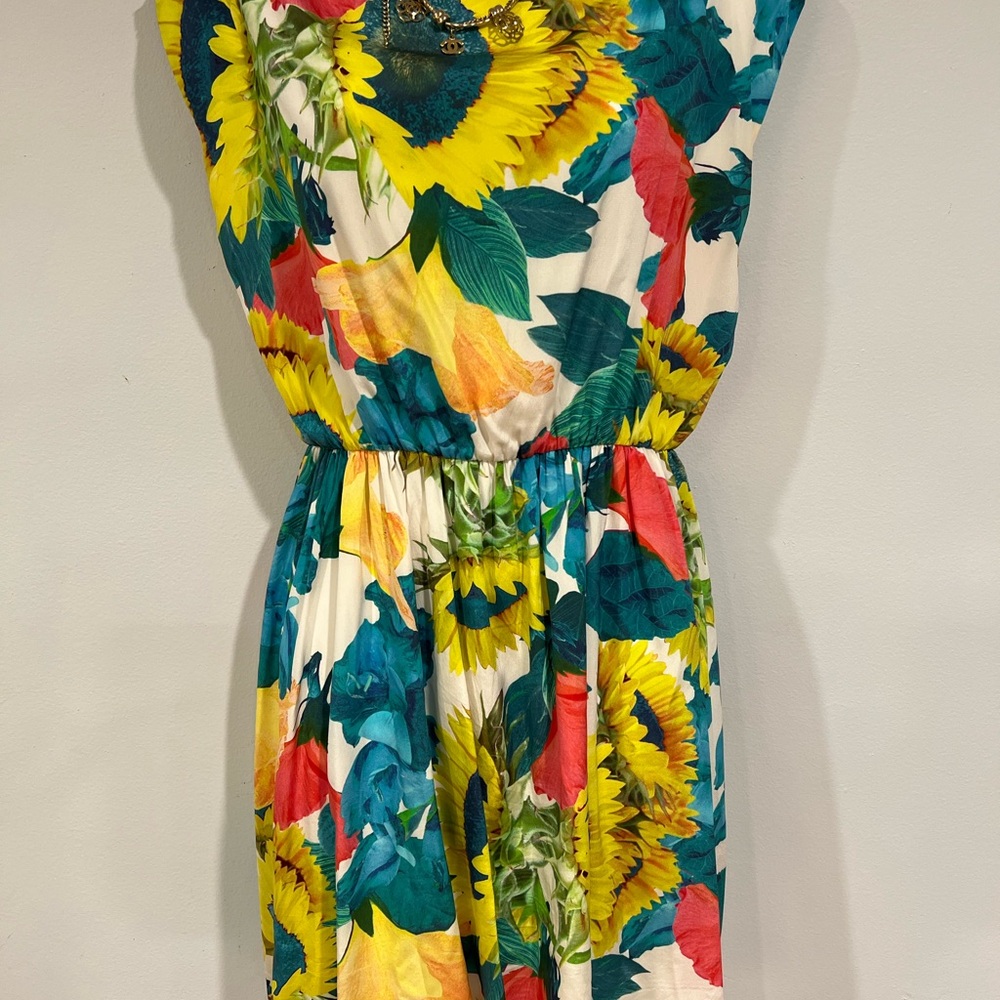 Alice + Olivia Alissa Sunflower Floral Print  Silk Dress - Picture 12 of 15
